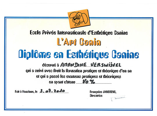 Diplôme de toiletteuse - L'Art Canin, juillet 2010